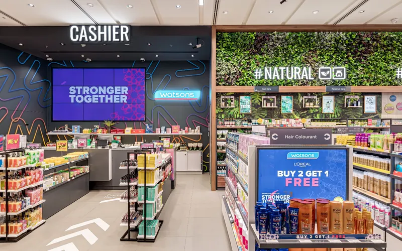 Maybelline, Watsons Dubai Mall 360° sanal turundan bir görünüm